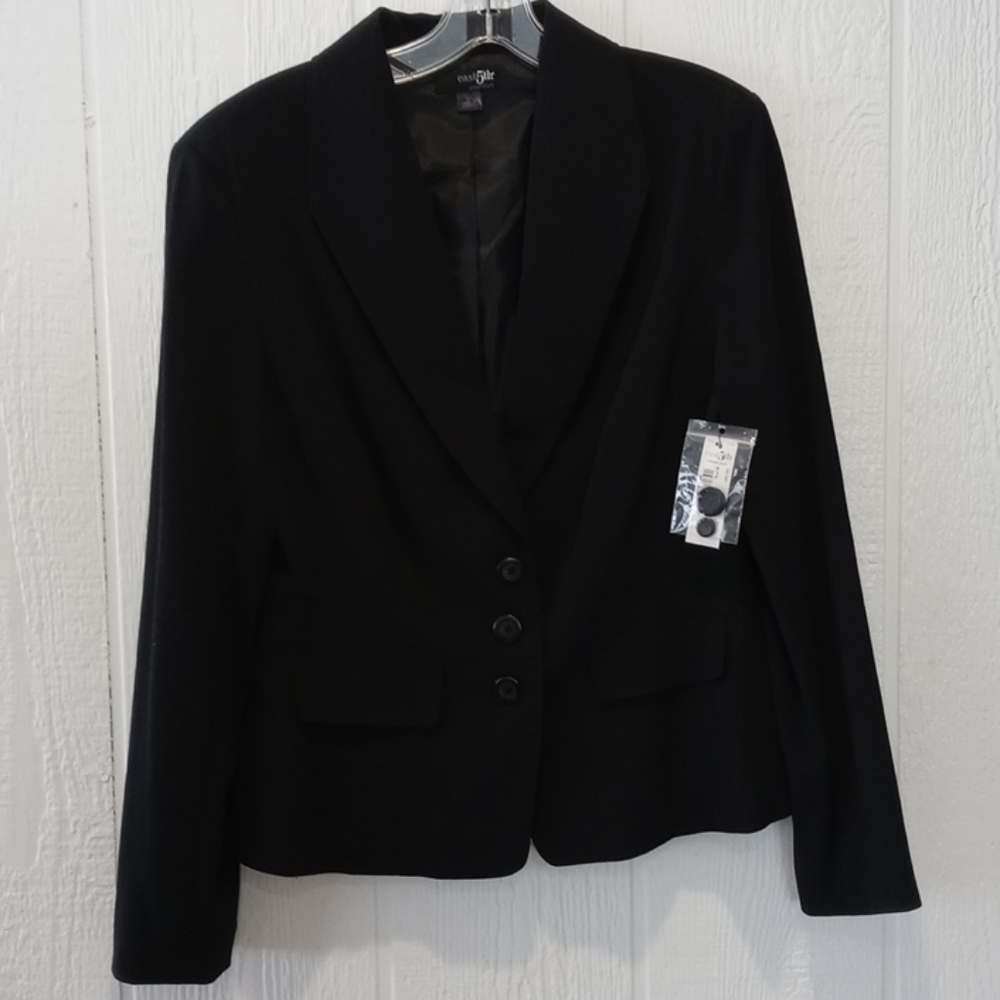 NWT East 5th suit jacket size 10 black